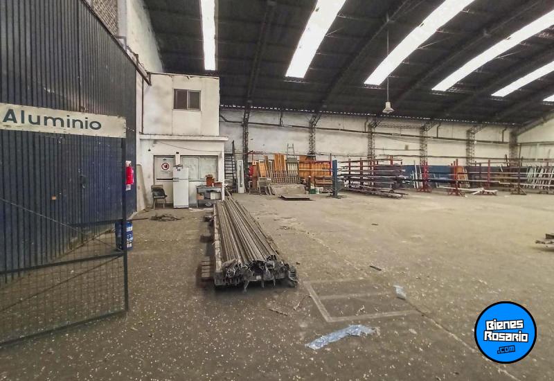 Galpones / Depósitos - Rosario - Venta