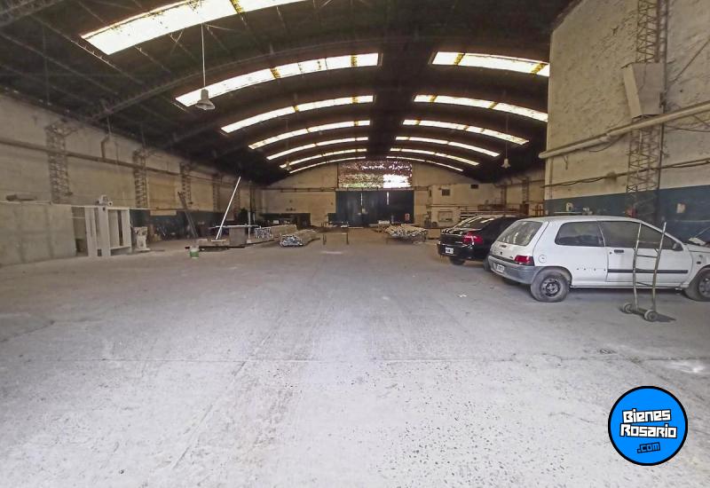 Galpones / Depósitos - Rosario - Venta