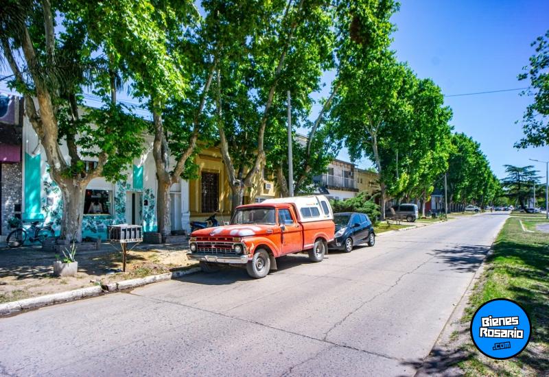 Casas - Alvarez - Venta