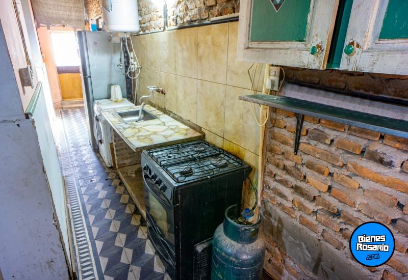 Casas - Alvarez - Venta