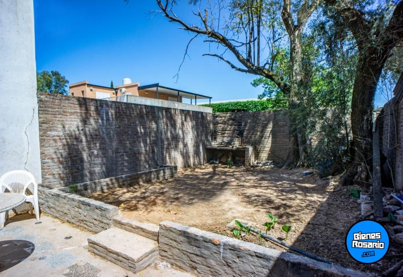 Casas - Alvarez - Venta