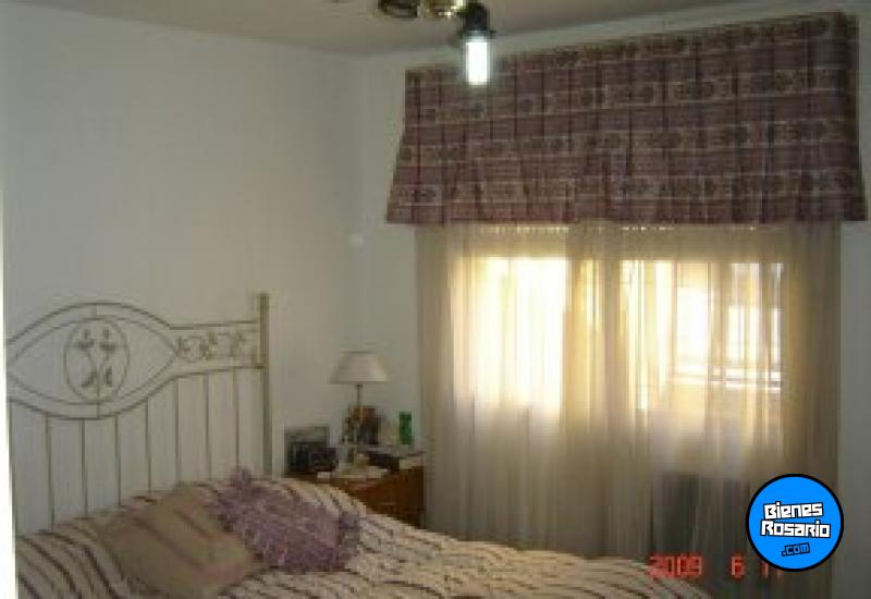 Casas - Rosario -  Alquiler