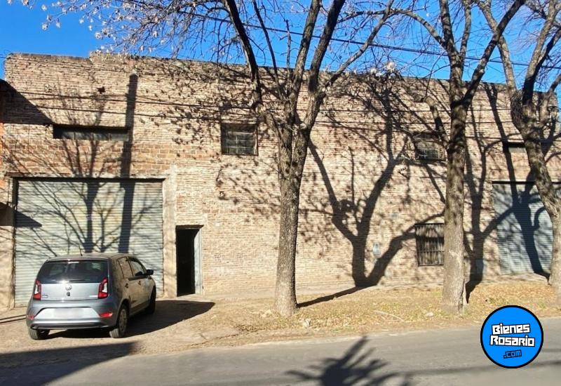 Galpones / Depósitos - Rosario - Venta