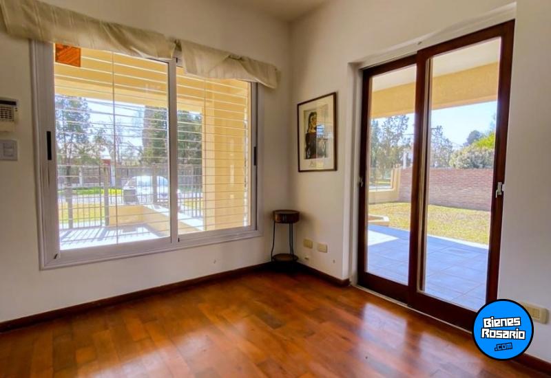 Casas - Funes - Venta