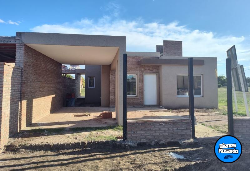 Casas - Pueblo Esther - Venta