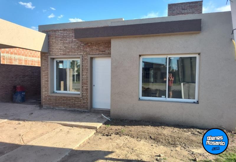 Casas - Pueblo Esther - Venta