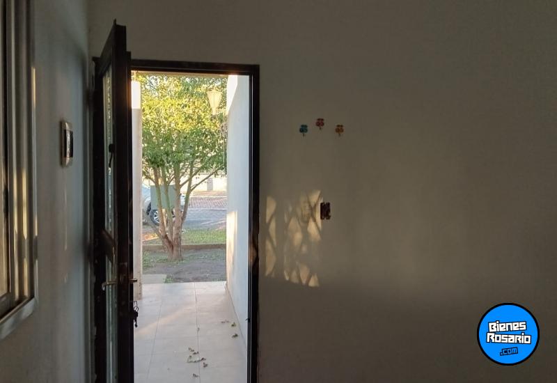 Casas - Funes - Venta