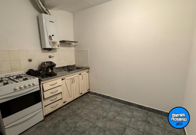 Departamentos de pasillo - Rosario - Venta