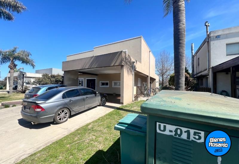 Casas - Funes - Venta