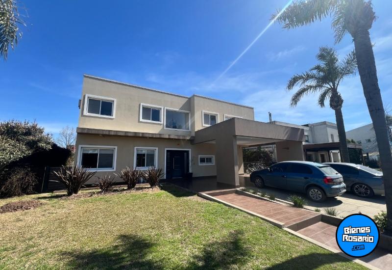 Casas - Funes - Venta