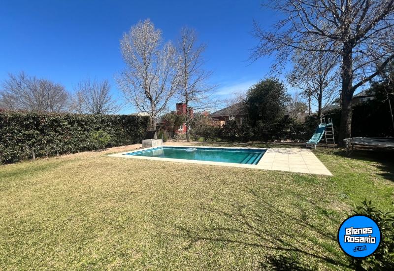 Casas - Funes - Venta