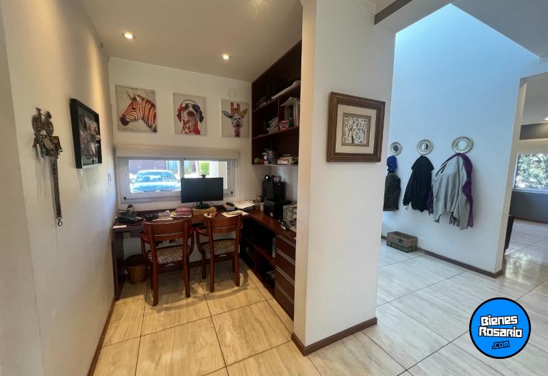 Casas - Funes - Venta