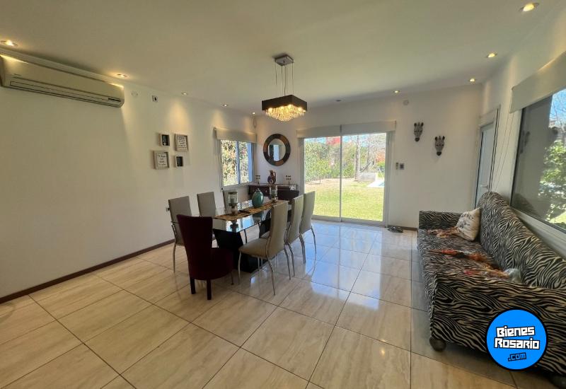 Casas - Funes - Venta