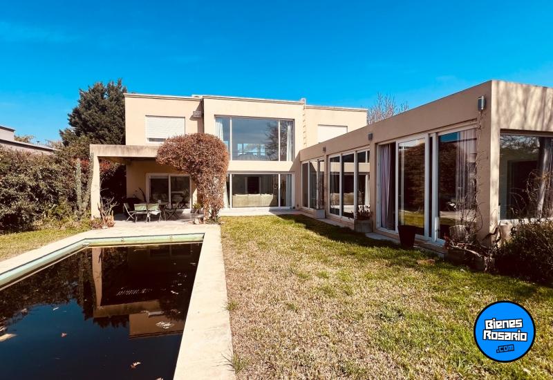 Casas - Funes - Venta