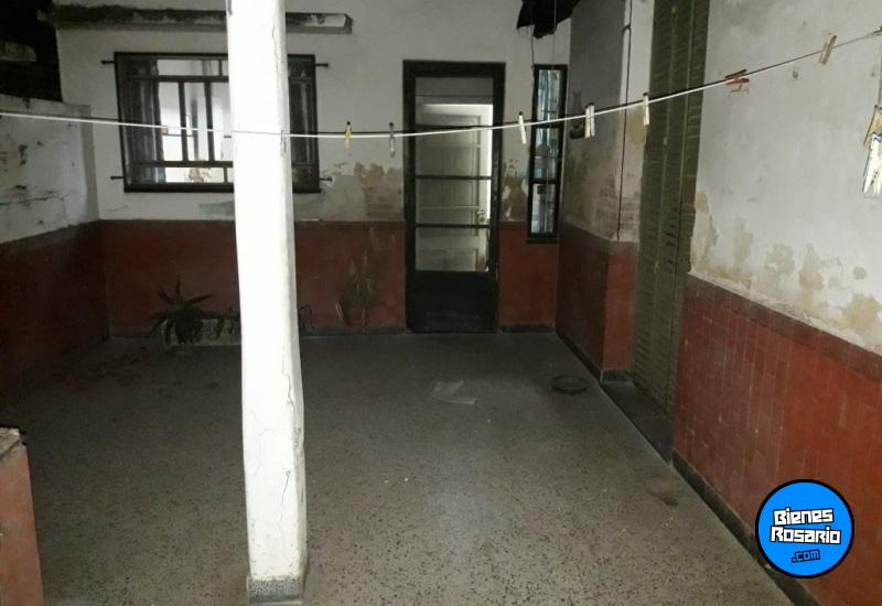 Departamentos de pasillo - Rosario - Venta