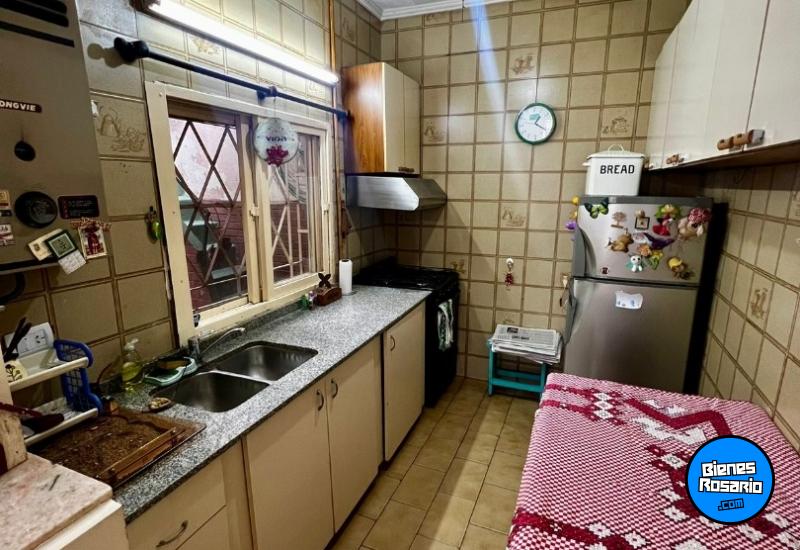 Departamentos de pasillo - Rosario - Venta