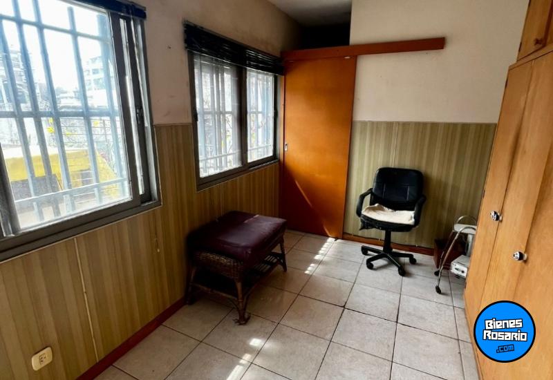 Departamentos de pasillo - Rosario - Venta