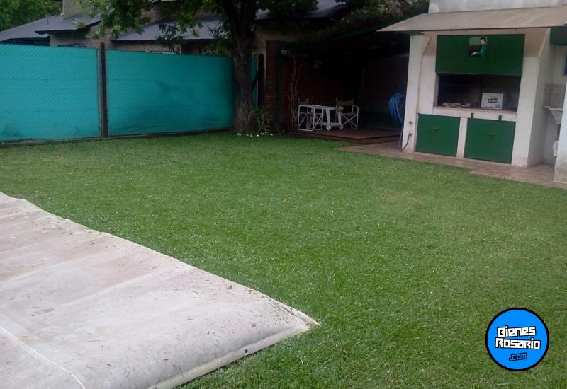 Casas - Funes - Venta