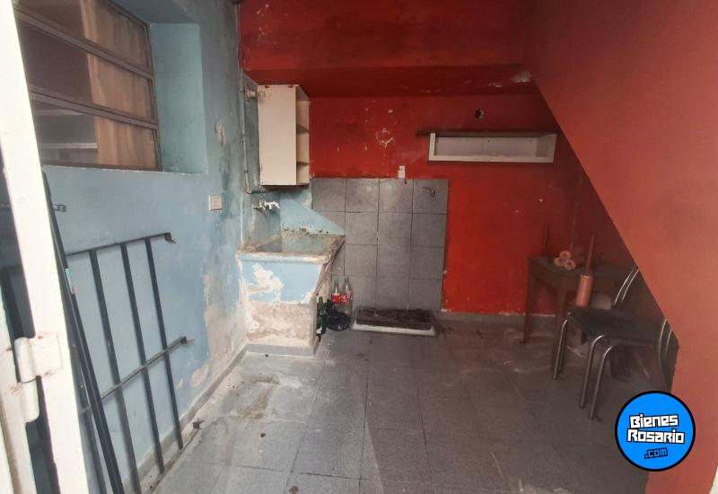 Departamentos de pasillo - Rosario - Venta