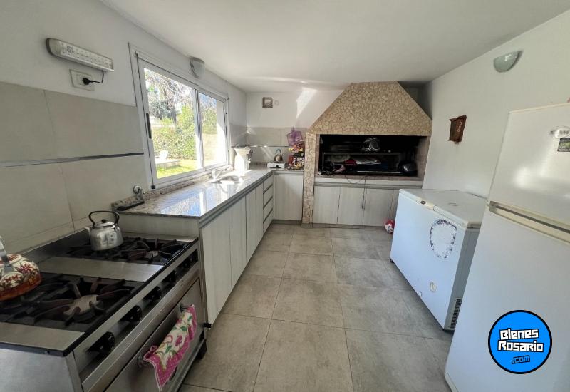 Casas - Funes - Venta