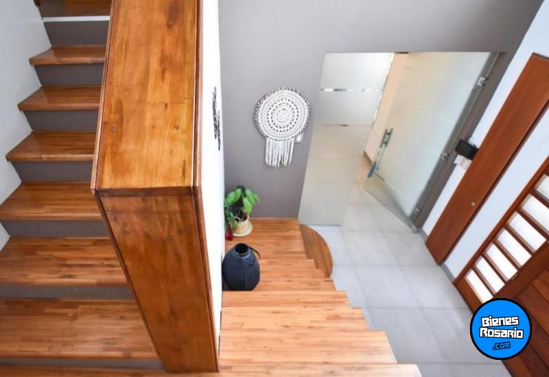 Casas - Funes - Venta