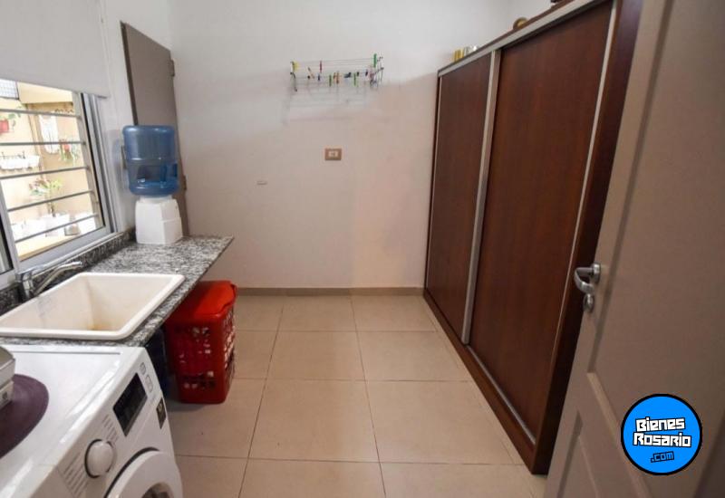 Casas - Funes - Venta