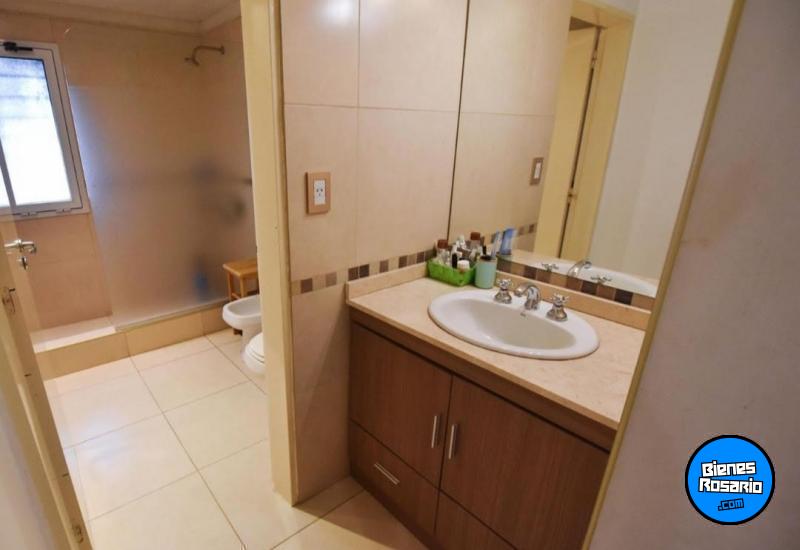 Casas - Funes - Venta