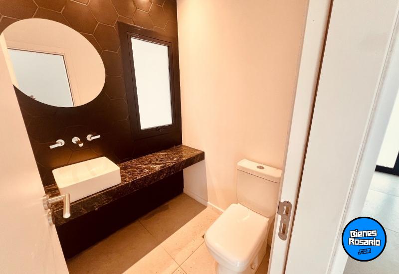 Casas - Funes - Venta