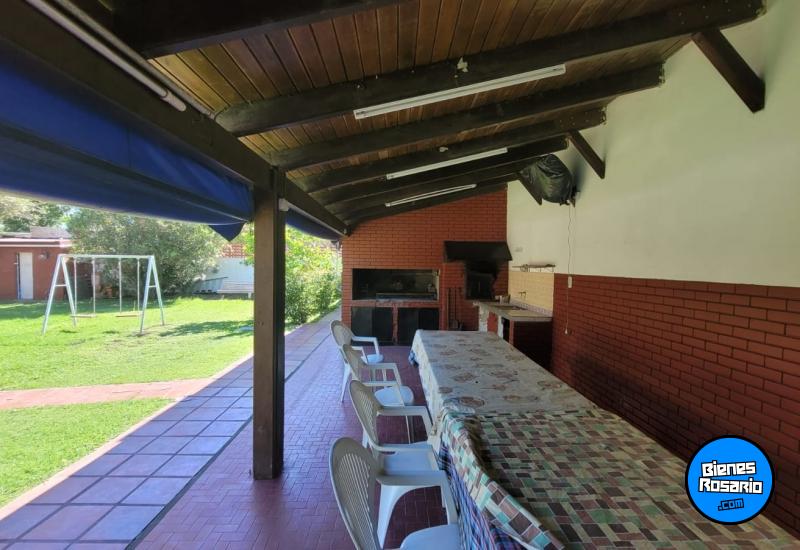 Casas - Funes - Venta