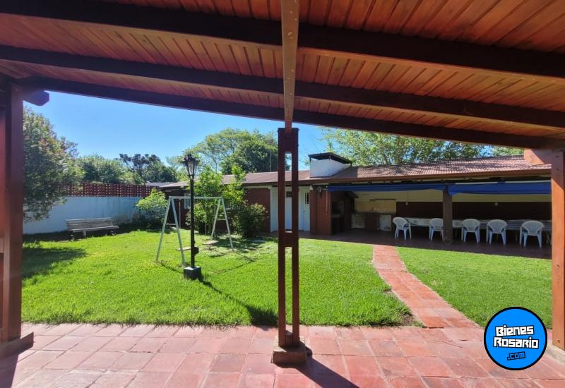 Casas - Funes - Venta