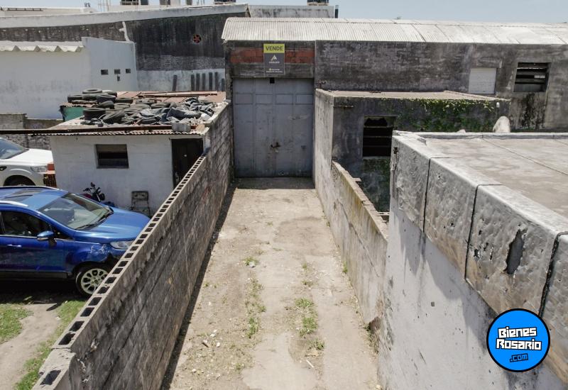 Galpones / Depósitos - San Lorenzo - Venta