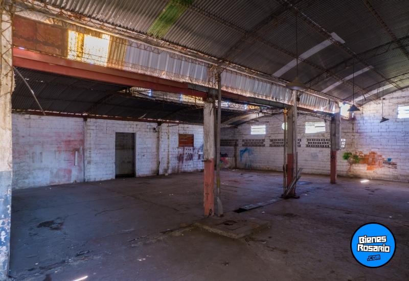 Galpones / Depósitos - San Lorenzo - Venta