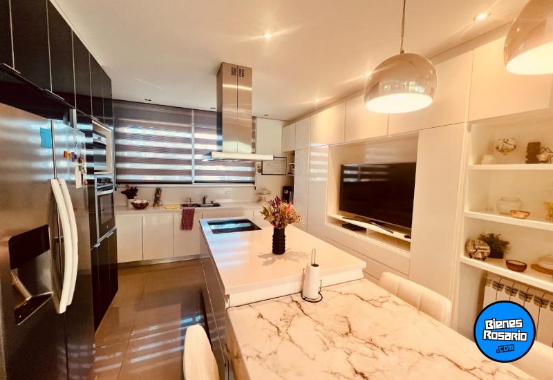 Casas - Funes - Venta