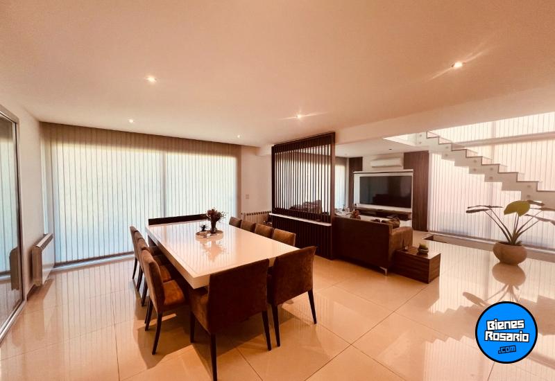 Casas - Funes - Venta