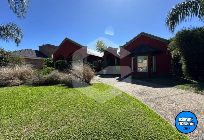 Casas - Funes - Venta