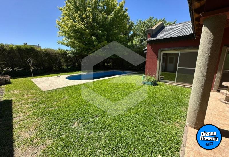 Casas - Funes - Venta
