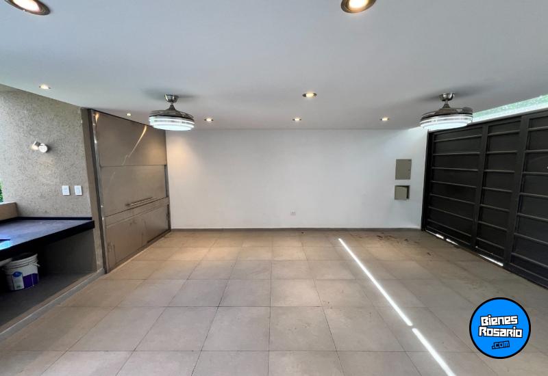 Casas - Funes - Venta