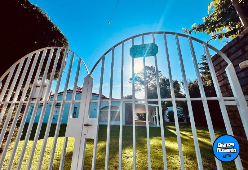 Casas - Funes - Venta