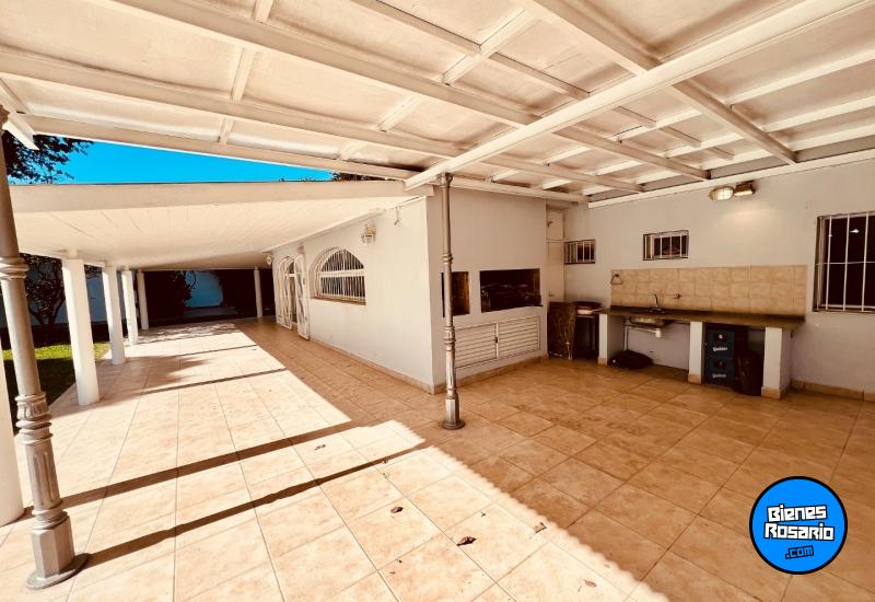Casas - Funes - Venta