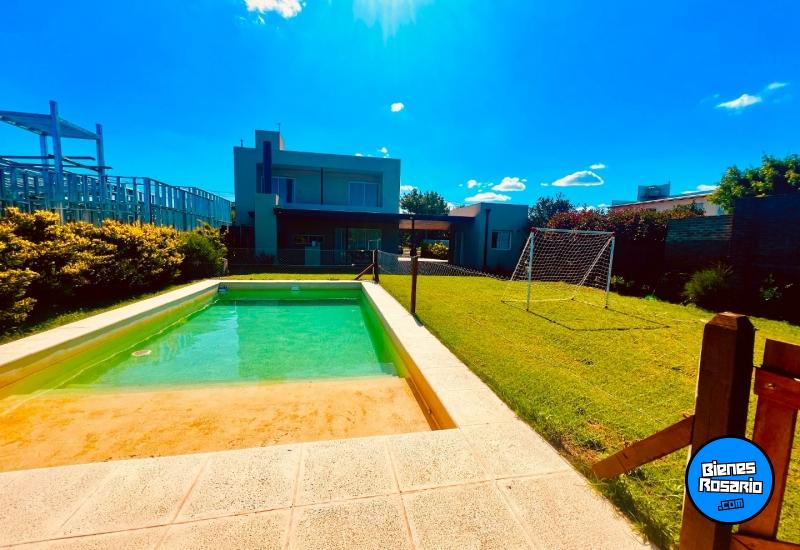 Casas - Funes - Venta
