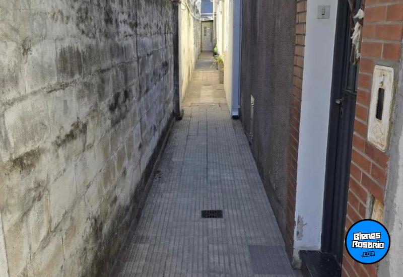 Departamentos de pasillo - Rosario - Venta