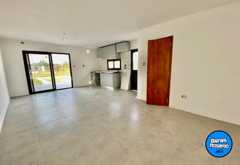Casas - Funes - Venta