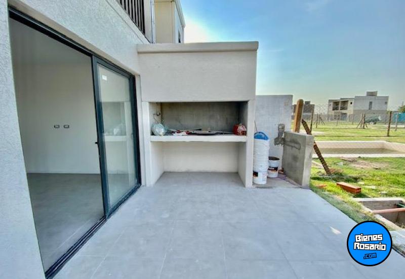Casas - Funes - Venta