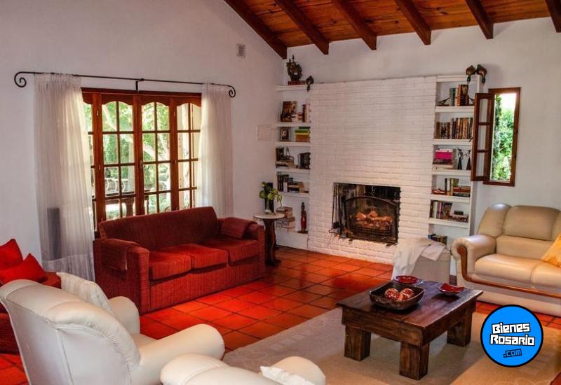 Casas - Funes - Venta