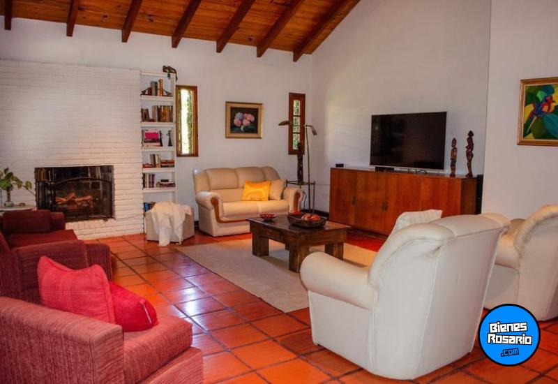 Casas - Funes - Venta