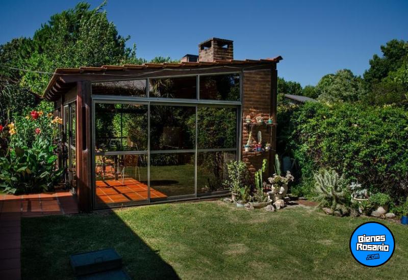 Casas - Funes - Venta