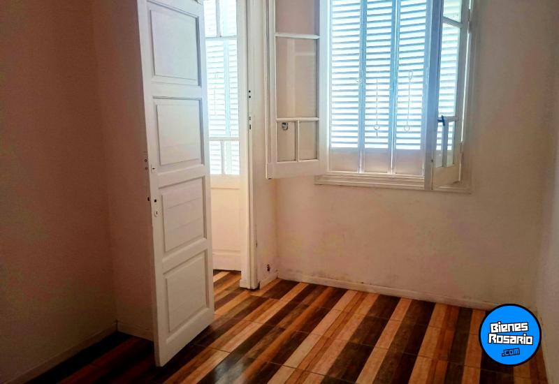 Departamentos de pasillo - Rosario - Venta