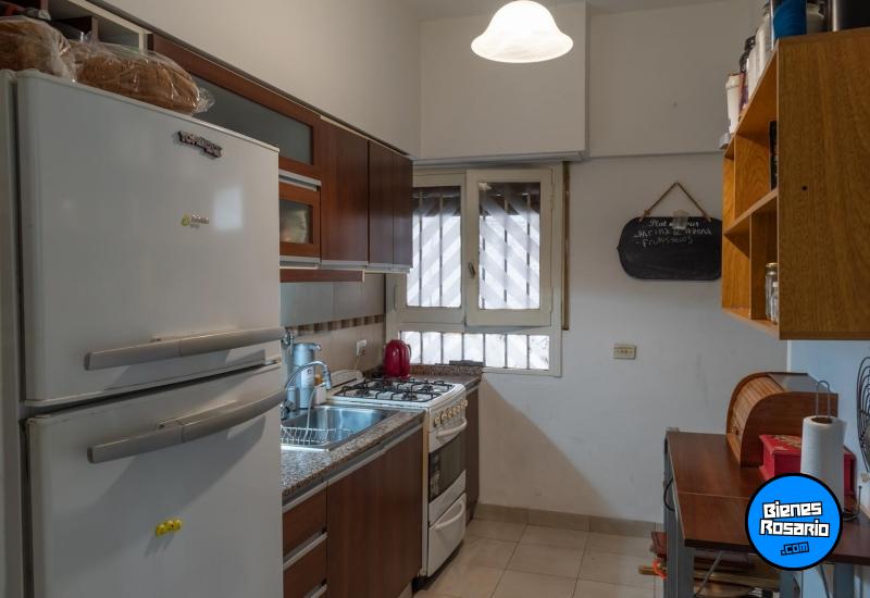 Departamentos de pasillo - Rosario - Venta
