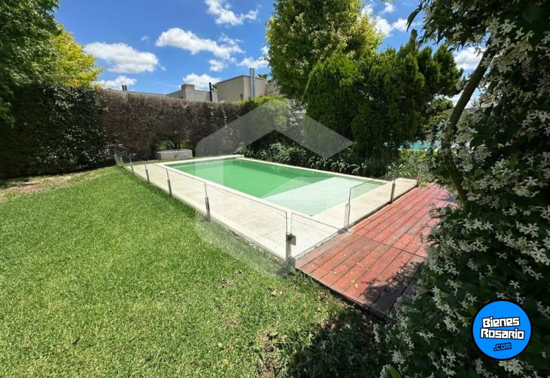 Casas - Funes - Venta