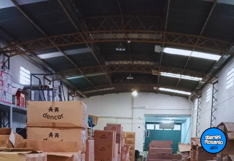 Galpones / Depósitos - Rosario - Venta